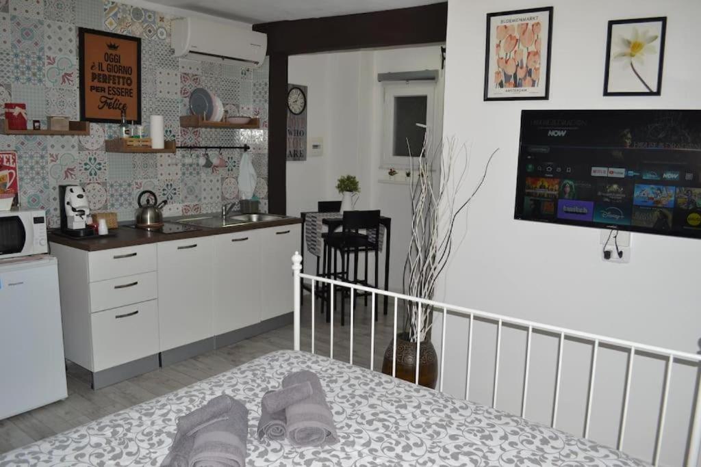 Casa Mya - Studio Flat Napoli Eksteriør bilde